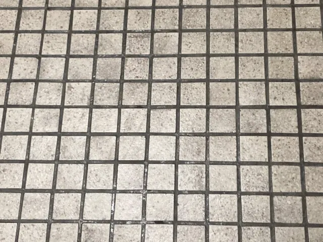 外壁のひび割れ補修方法